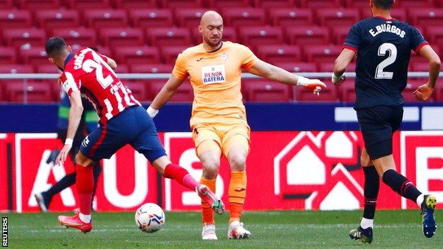 Hetafe zaustavio Real Madrid, Dmitrović zaradio još pet piva od Atletiko Madrida (VIDEO)